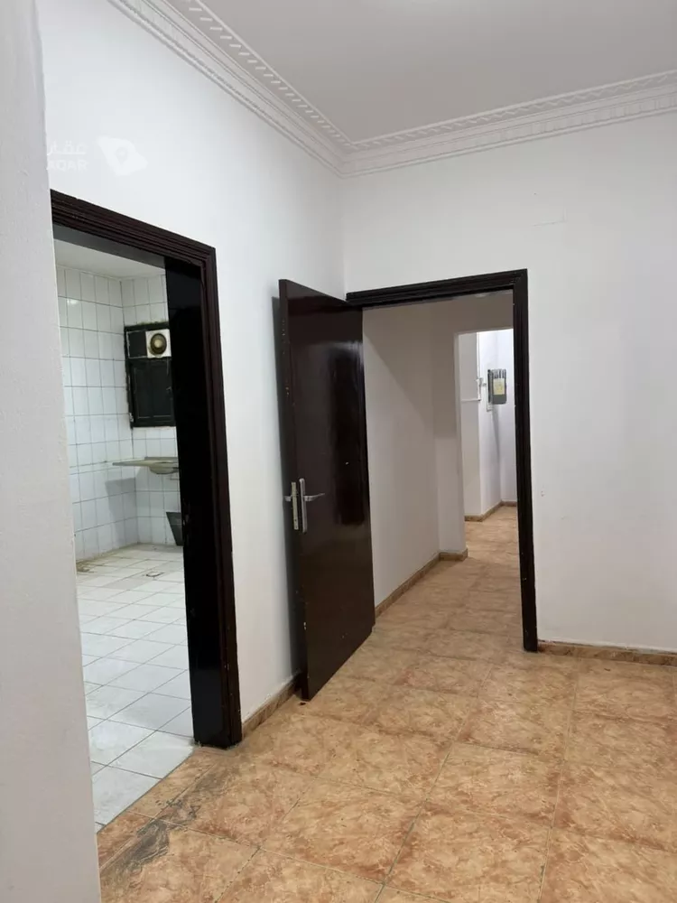 شقة للإيجار في شارع الشيخ حسن بن حسين بن علي, حي الخليج, مدينة الرياض, منطقة الرياض