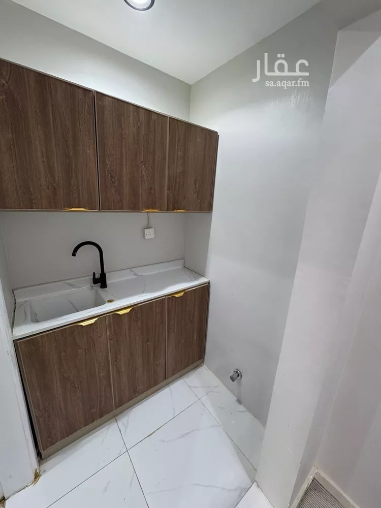 شقة للإيجار في شارع المروج, حي اليرموك, مدينة الرياض, منطقة الرياض صورة 3