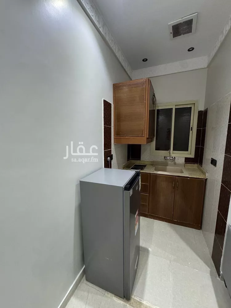 شقة للإيجار في شارع النجاح, حي إشبيلية, مدينة الرياض, منطقة الرياض صورة 4