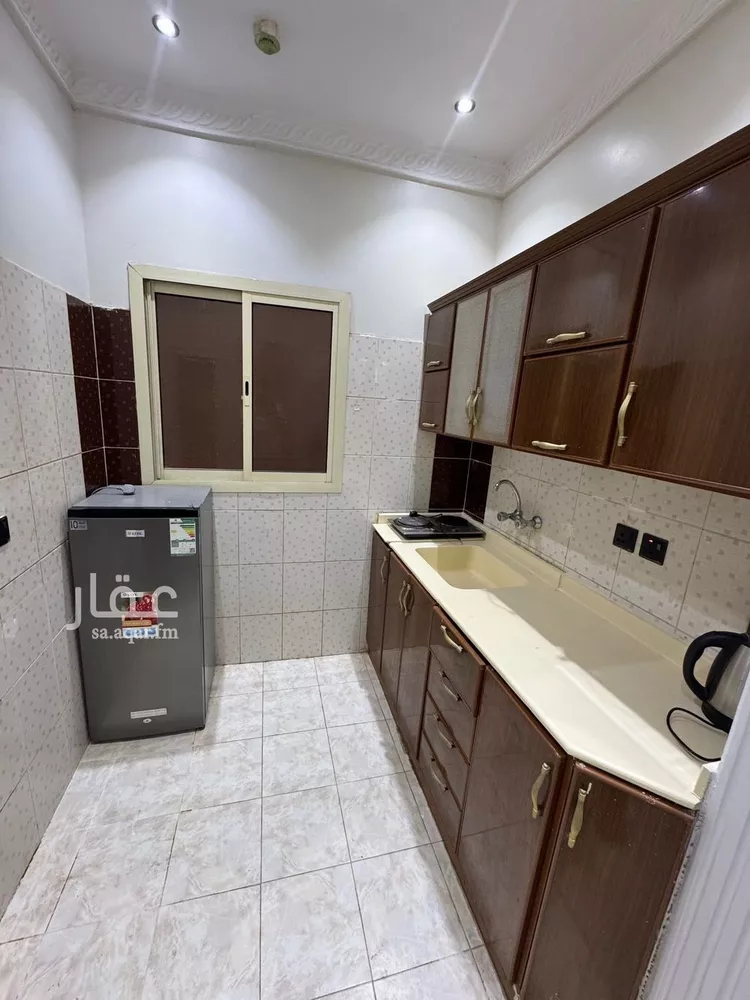 شقة للإيجار في شارع النجاح, حي إشبيلية, مدينة الرياض, منطقة الرياض صورة 5