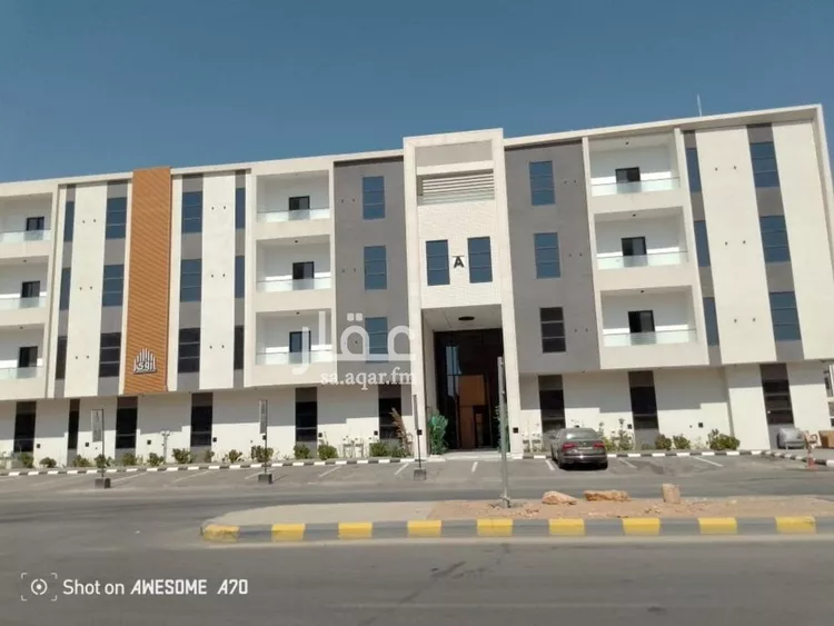 Apartment for Sale in Riyadh Al Uraija Al Gharbiyah