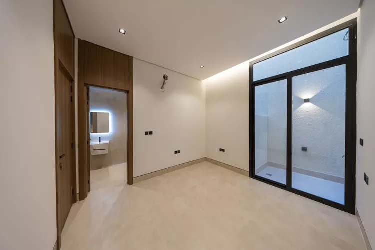 Floor for Sale in Riyadh Al Ezdihar 14