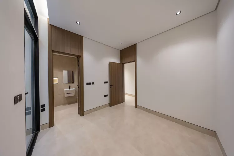 Floor for Sale in Riyadh Al Ezdihar 13