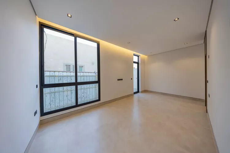 Floor for Sale in Riyadh Al Ezdihar 15
