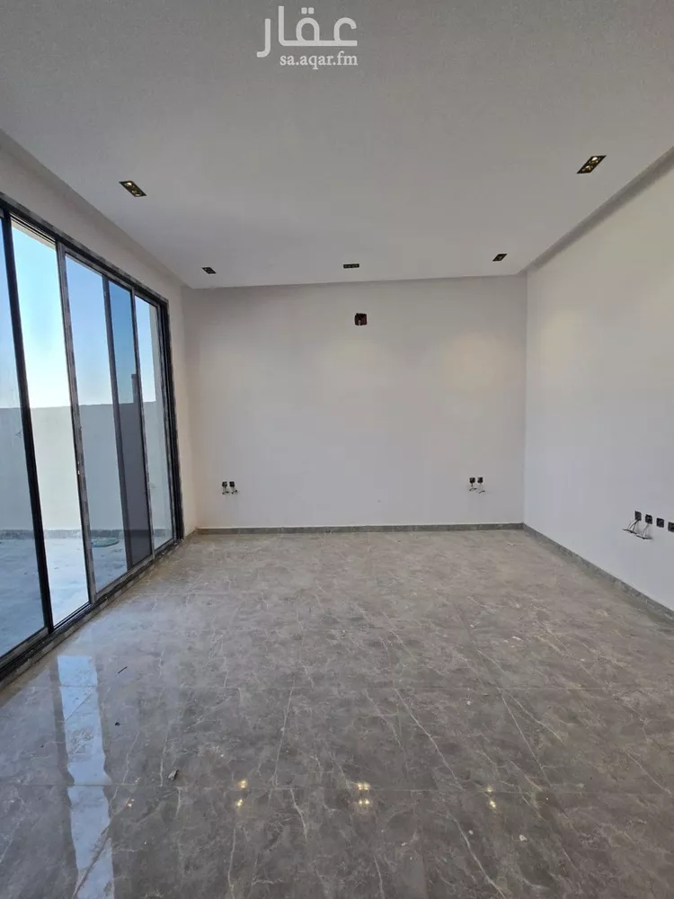 فيلا للبيع في شارع رياض الروضة, حي الملك فيصل, مدينة الرياض, منطقة الرياض صورة 3