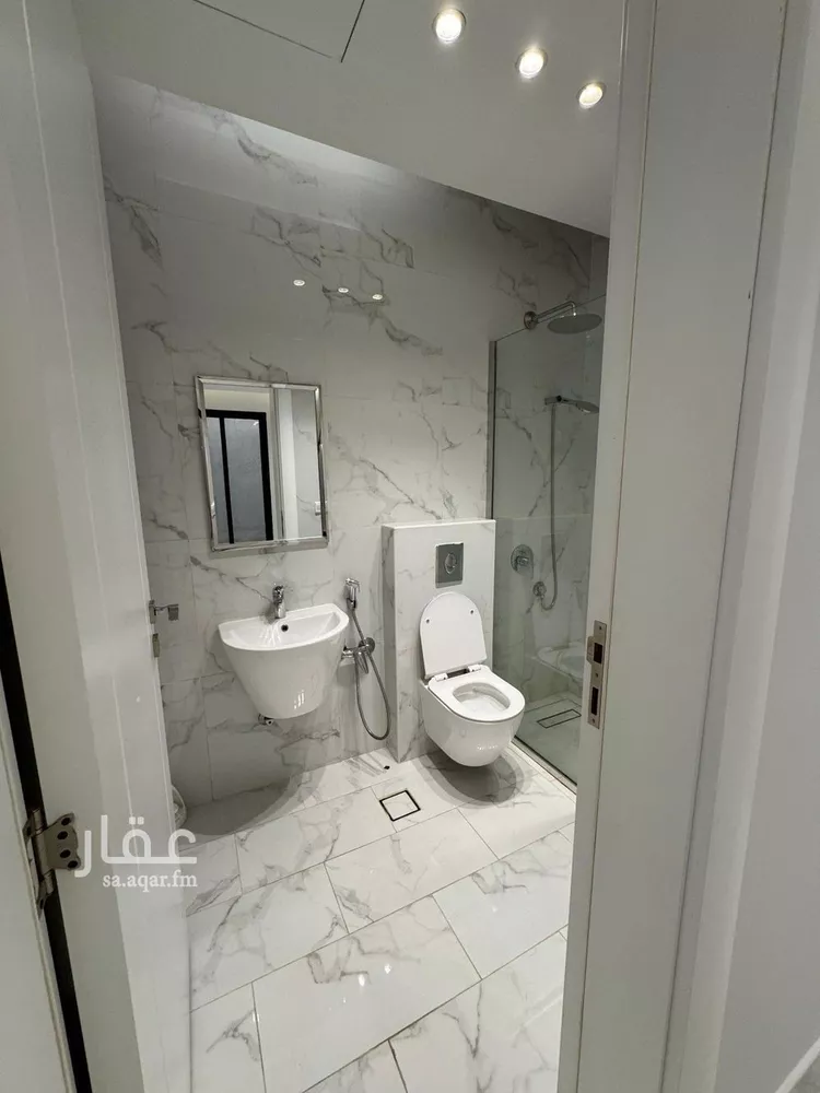 شقة للبيع في شارع الحميد, حي الغدير, مدينة الرياض, منطقة الرياض صورة 3