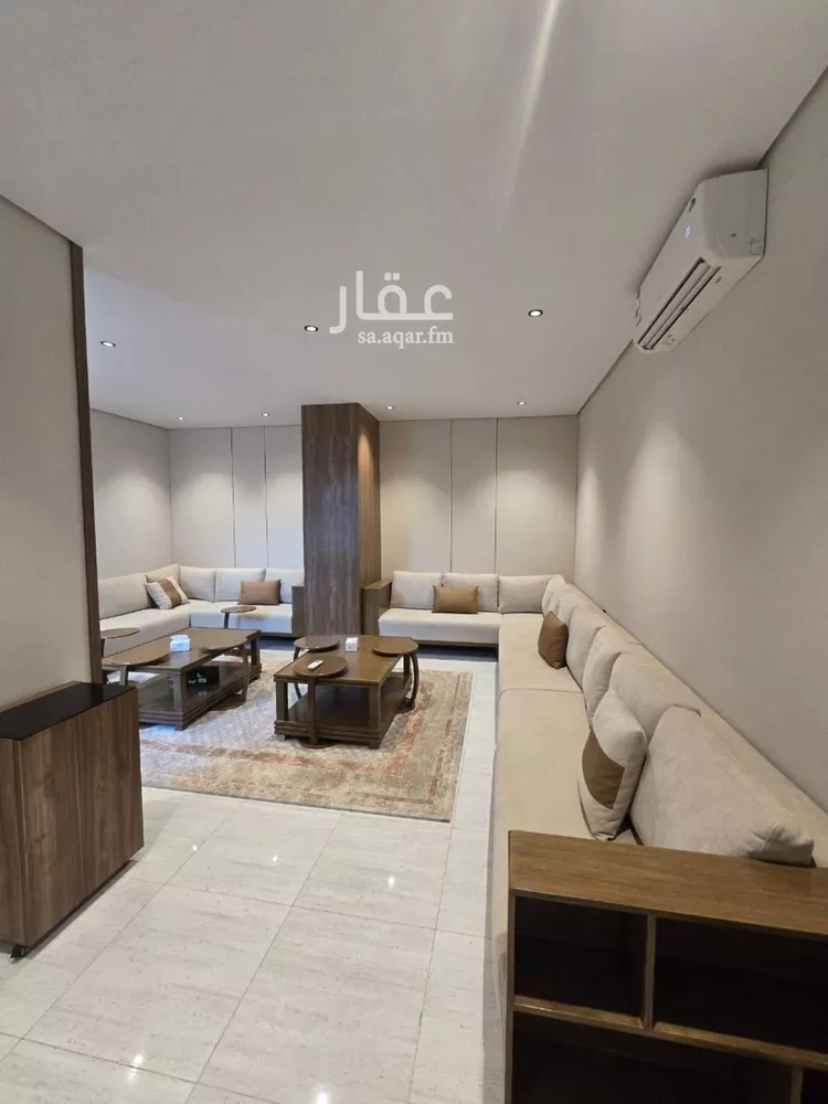 فيلا للبيع في شارع إبراهيم الرشودي, حي النهضة, مدينة الرياض, منطقة الرياض صورة 3