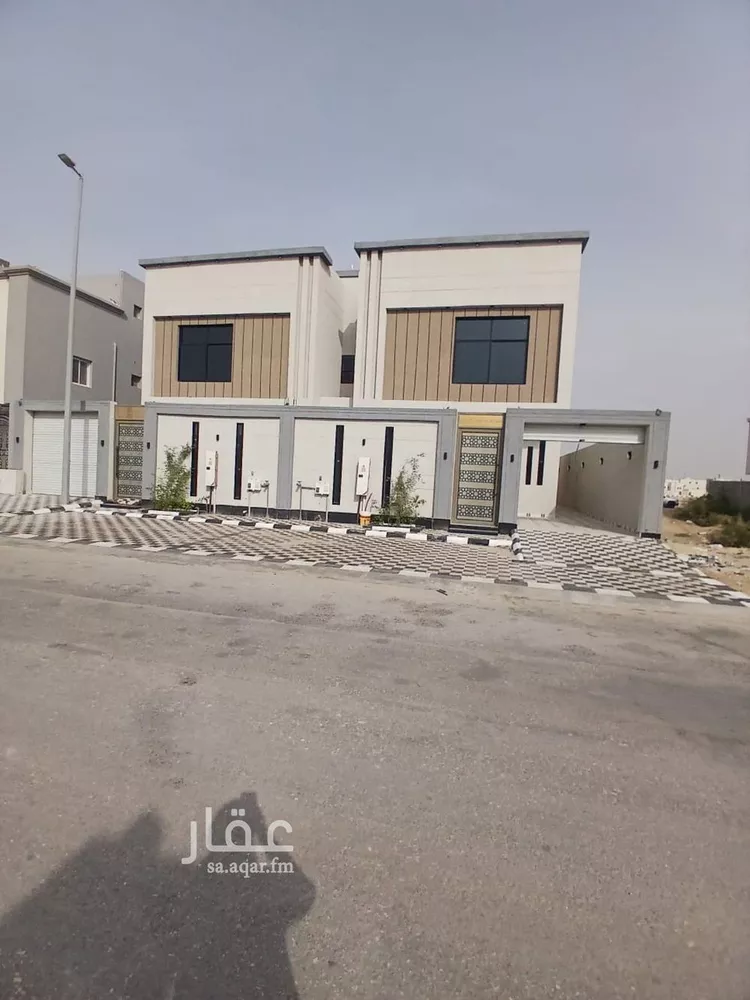 فيلا للبيع في شارع ابن ابي قره, حي ضاحية الملك فهد, مدينة الدمام, المنطقة الشرقية