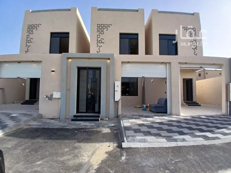 فيلا للبيع في شارع الشمال, حي الأمواج, مدينة الخبر, المنطقة الشرقية 1 صورة