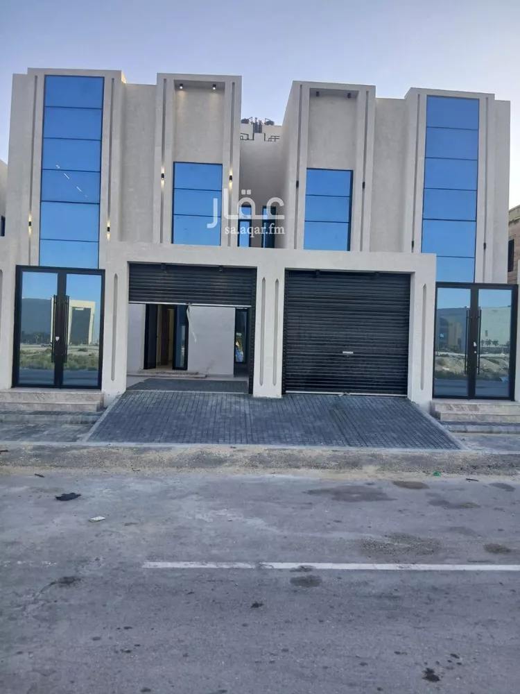 فيلا للبيع في شارع البدر, حي الشروق, مدينة الدمام, المنطقة الشرقية صورة 2