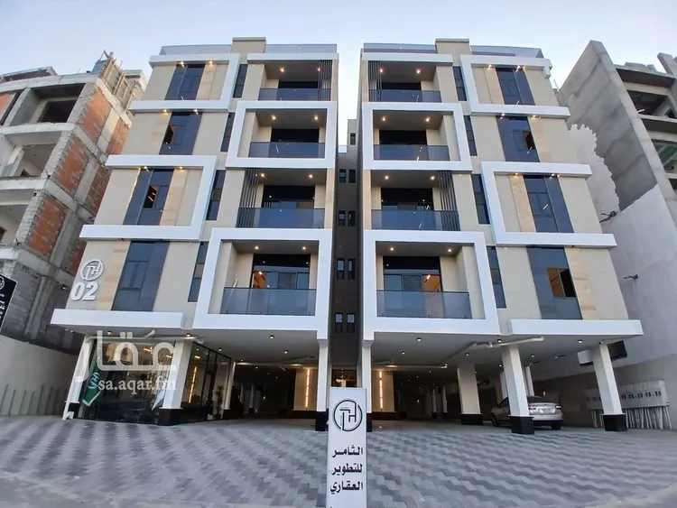 شقة للبيع في شارع الملك فهد بن عبدالعزيز سعود, حي الحمراء, مدينة الخبر, المنطقة الشرقية صورة 2