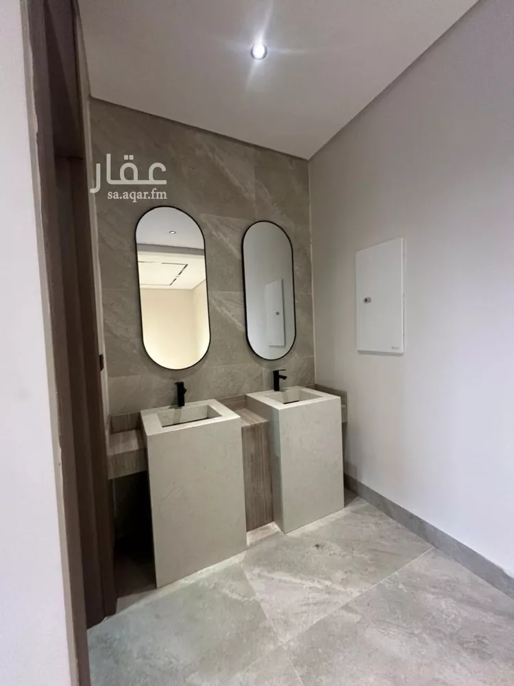 فيلا للبيع في شارع القمر, حي الشروق, مدينة الدمام, المنطقة الشرقية