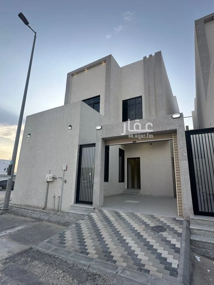 فيلا للبيع في شارع 24ب, حي العروبة, مدينة الدمام, المنطقة الشرقية صورة 2
