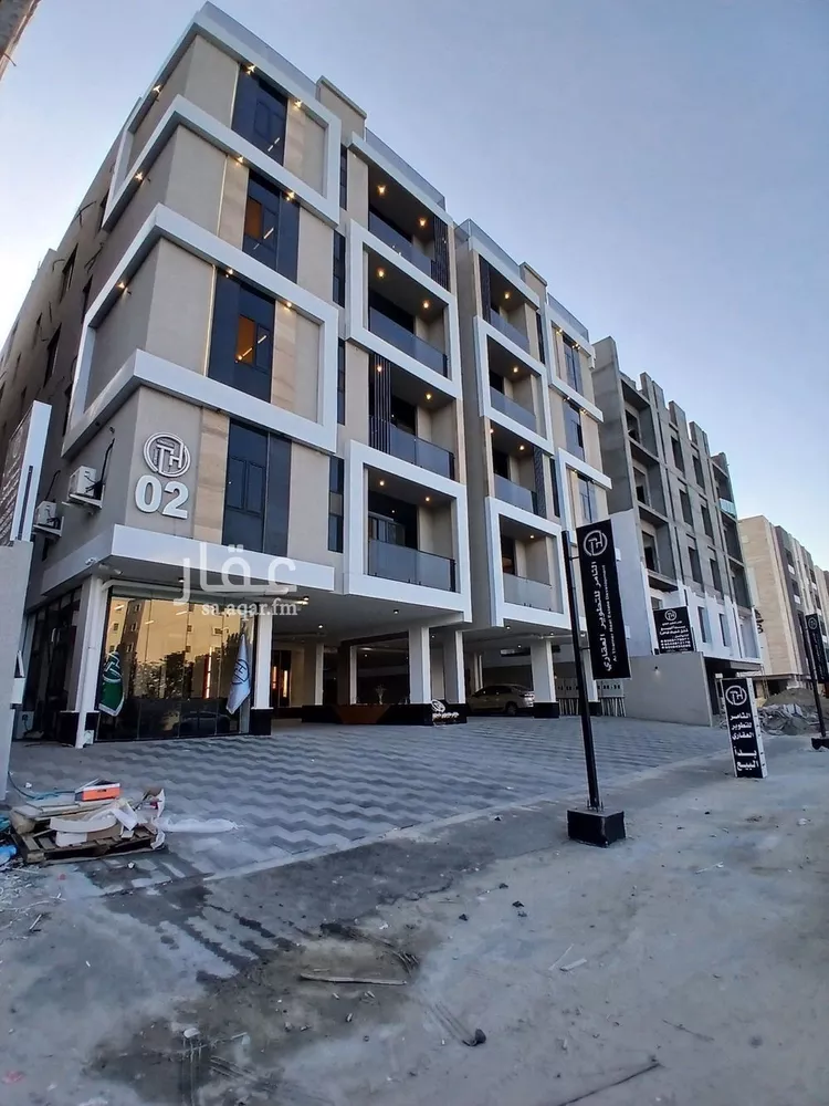 شقة للبيع في شارع الملك فهد بن عبدالعزيز سعود, حي الحمراء, مدينة الخبر, المنطقة الشرقية صورة 3