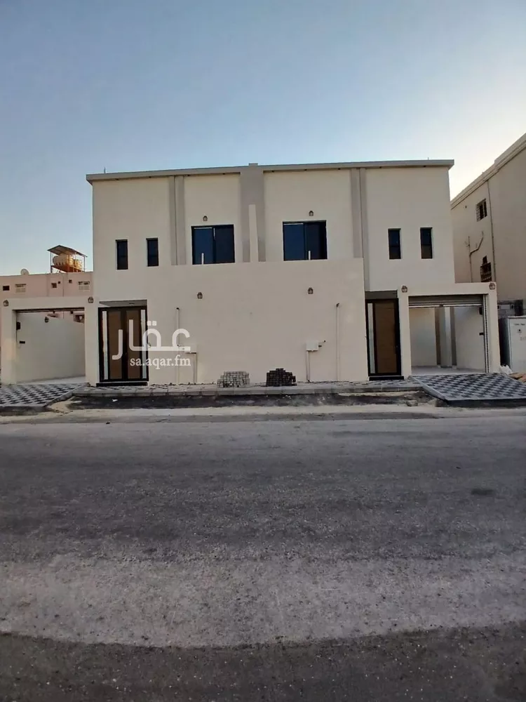 فيلا للبيع في شارع ثمامة بن بجاد العنبري, حي طيبة, مدينة الدمام, المنطقة الشرقية