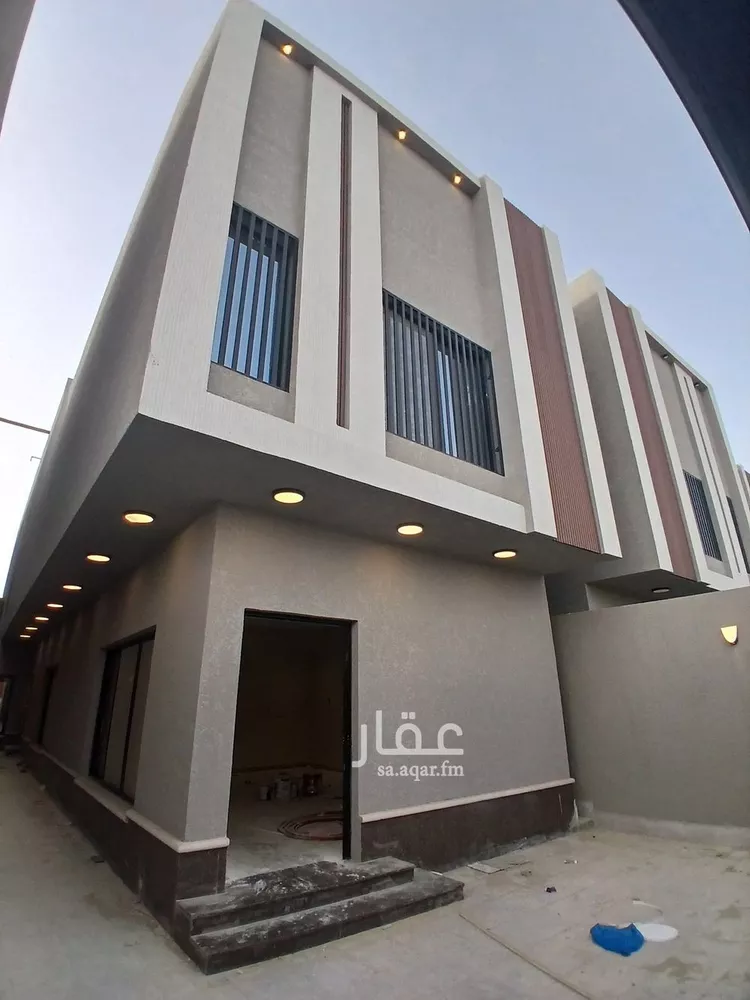 فيلا للبيع في شارع الصياد, حي الشعلة, مدينة الدمام, المنطقة الشرقية صورة 2