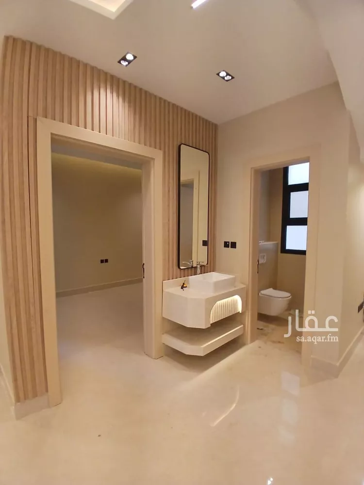 Villa for Sale in Al Khobar Al Amwaj 5