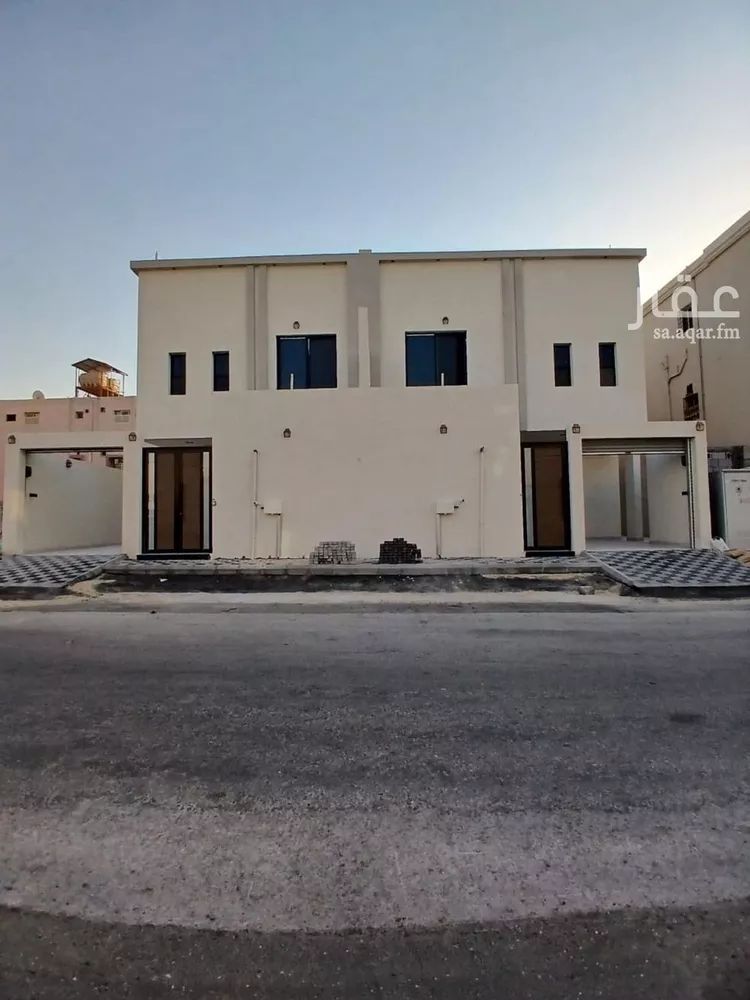 فيلا للبيع في شارع الأمير متعب بن عبدالعزيز, حي طيبة, مدينة الدمام, المنطقة الشرقية صورة 2