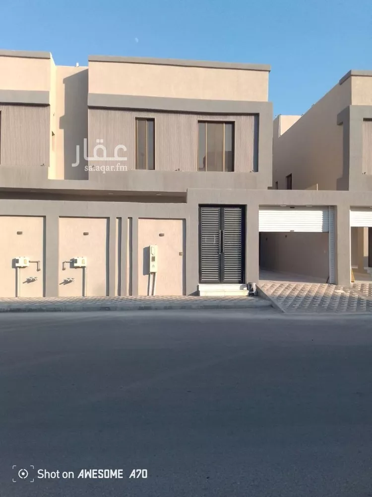 فيلا للبيع في شارع الصداوي, حي الصواري, مدينة الخبر, المنطقة الشرقية