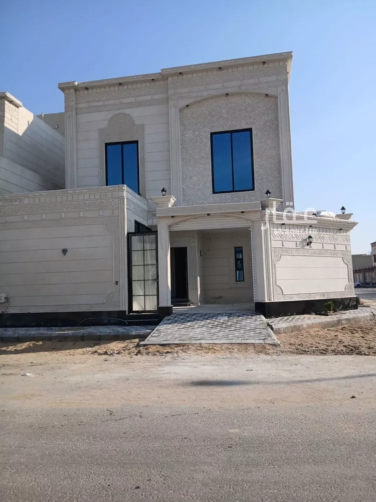 فيلا للبيع في شارع راس مشعاب, حي ضاحية الملك فهد, مدينة الدمام, المنطقة الشرقية صورة 2