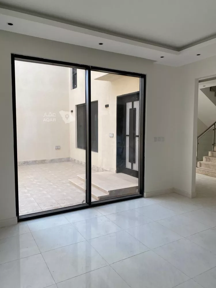 Villa for Rent in Riyadh Al Janadriyah 7