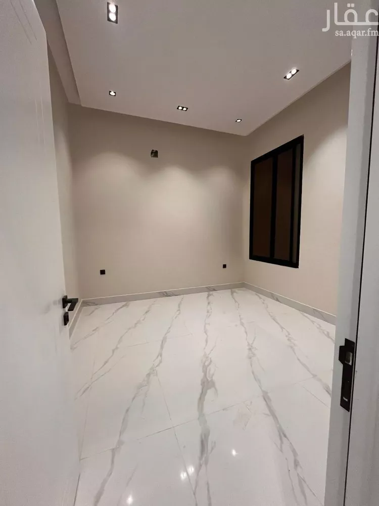 Floor for Rent in Riyadh Dhahrat Namar