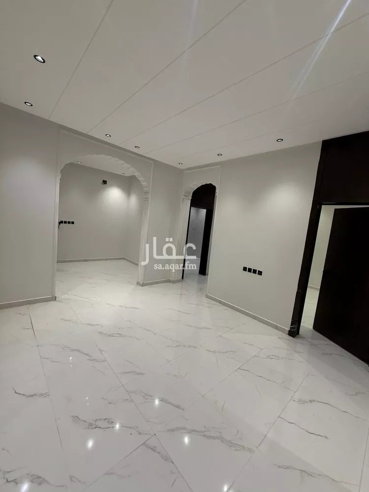 Floor for Rent in Riyadh Tuwaiq 9