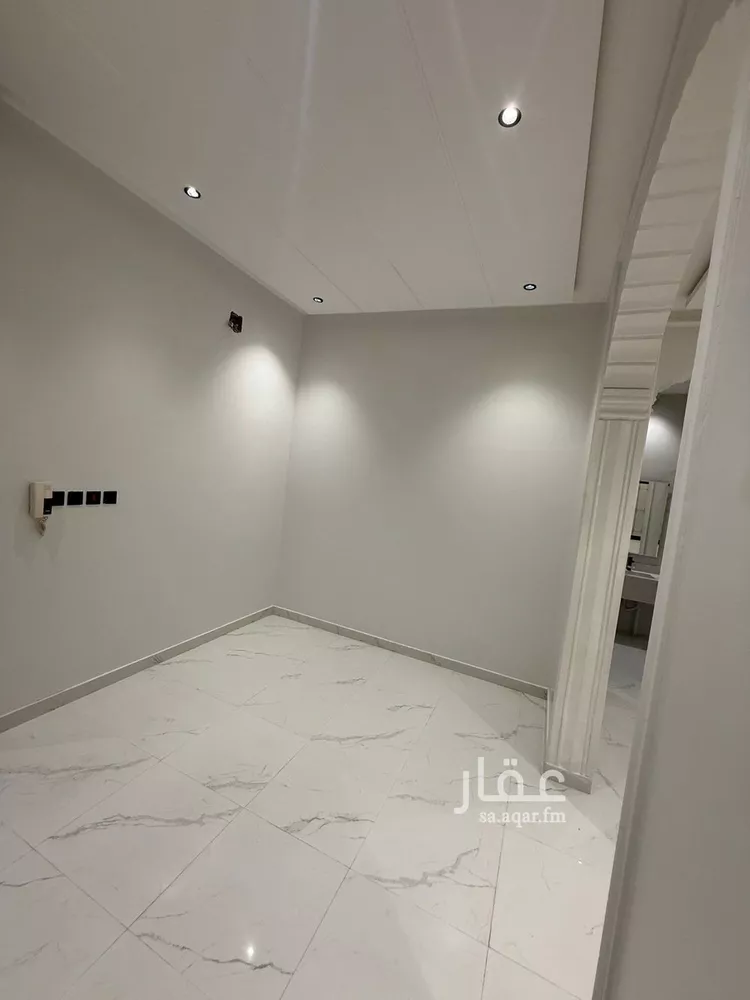 Floor for Rent in Riyadh Tuwaiq 16
