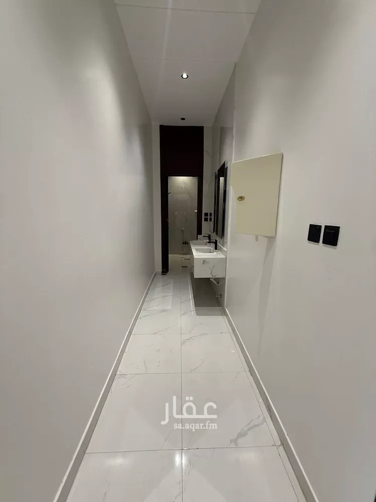 Floor for Rent in Riyadh Tuwaiq 14
