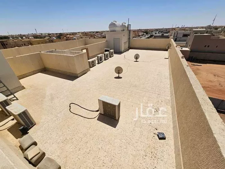 عمارة للبيع في شارع النخيل, حي النزهة, مدينة رياض الخبراء, منطقة القصيم 6
