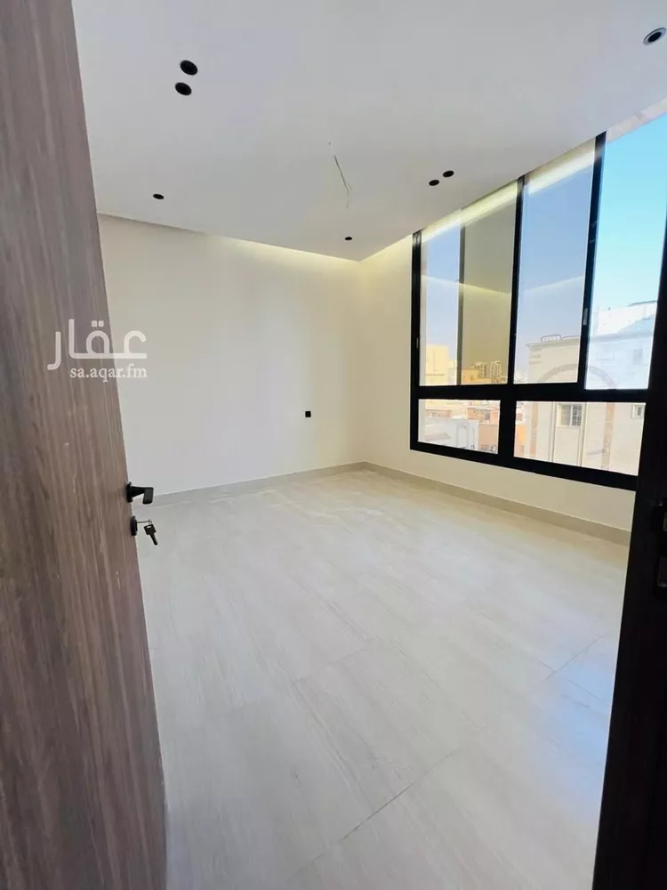شقة للبيع في شارع الاشتر, حي الفيصلية, مدينة جدة, منطقة مكة المكرمة صورة 2