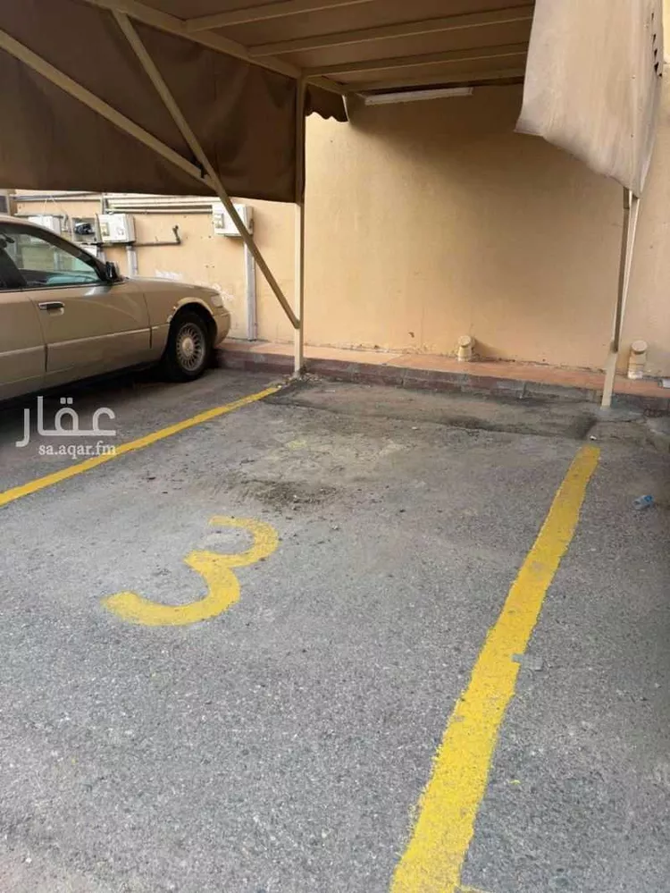 شقة للبيع في شارع عمارة ابن زياد ابن السكن ، حي الحلقة الغربية ، الطائف ، الطائف