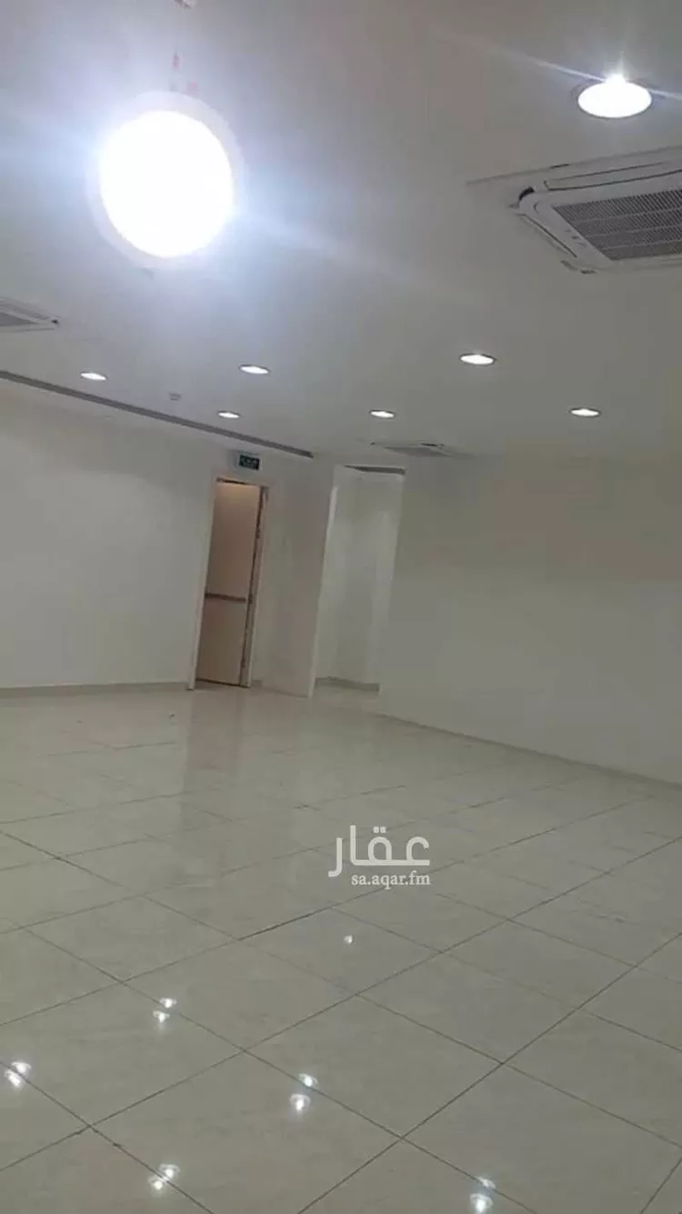 مكتب تجاري للإيجار في شارع الاخيار, حي الجزيرة, مدينة الرياض, منطقة الرياض صورة 3