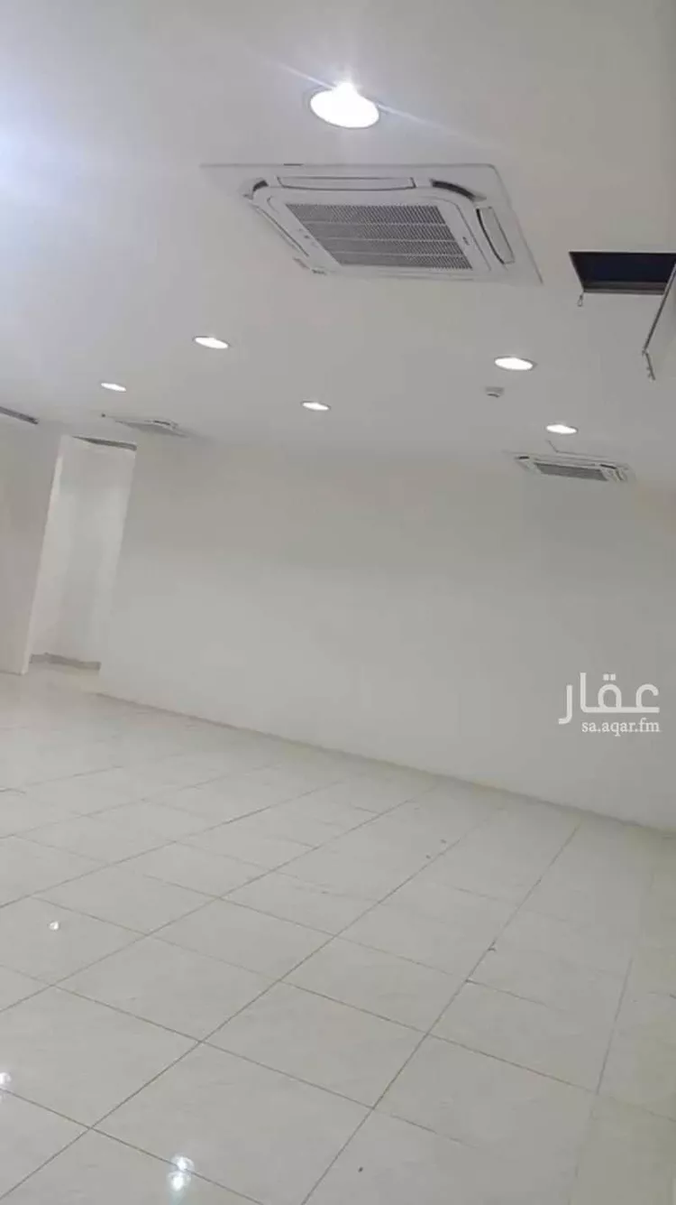 مكتب تجاري للإيجار في شارع الاخيار, حي الجزيرة, مدينة الرياض, منطقة الرياض صورة 2