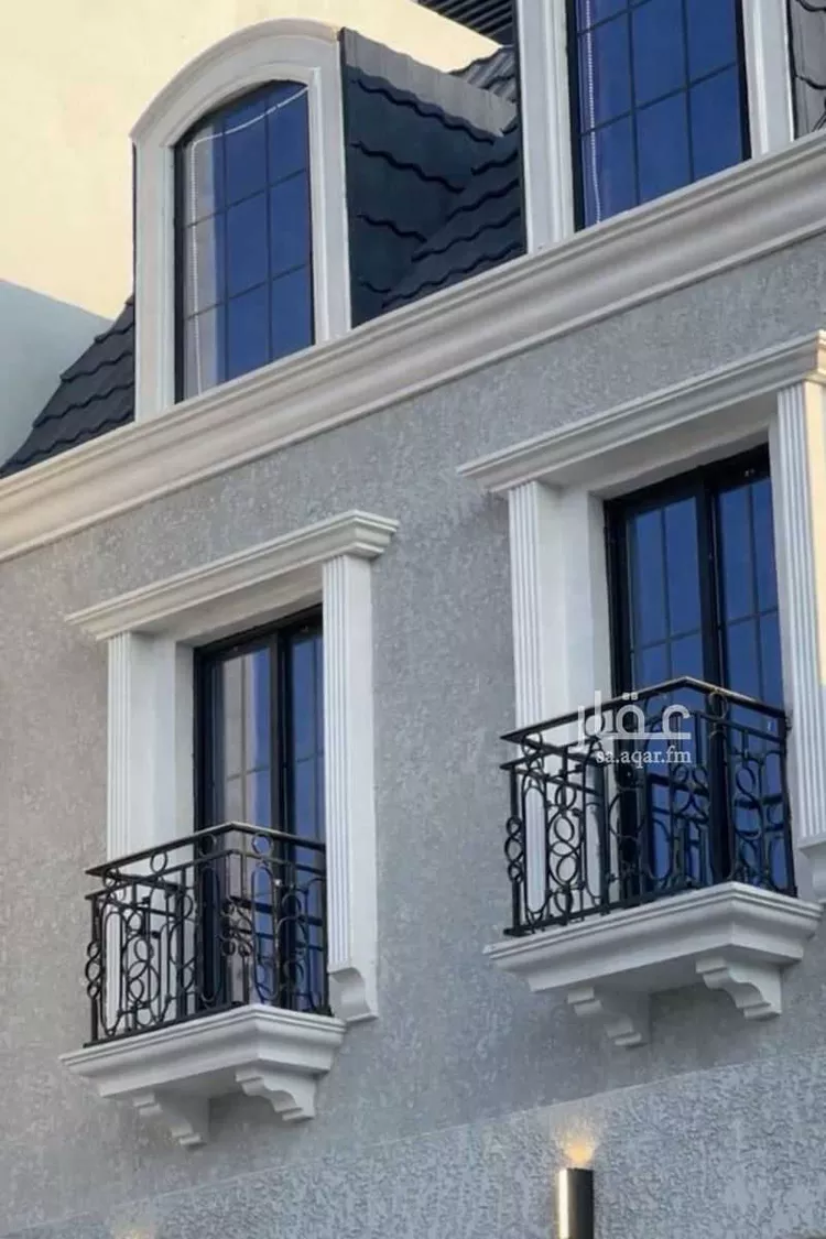 Floor for Sale in Khamis Mushait Ar Rabie 6