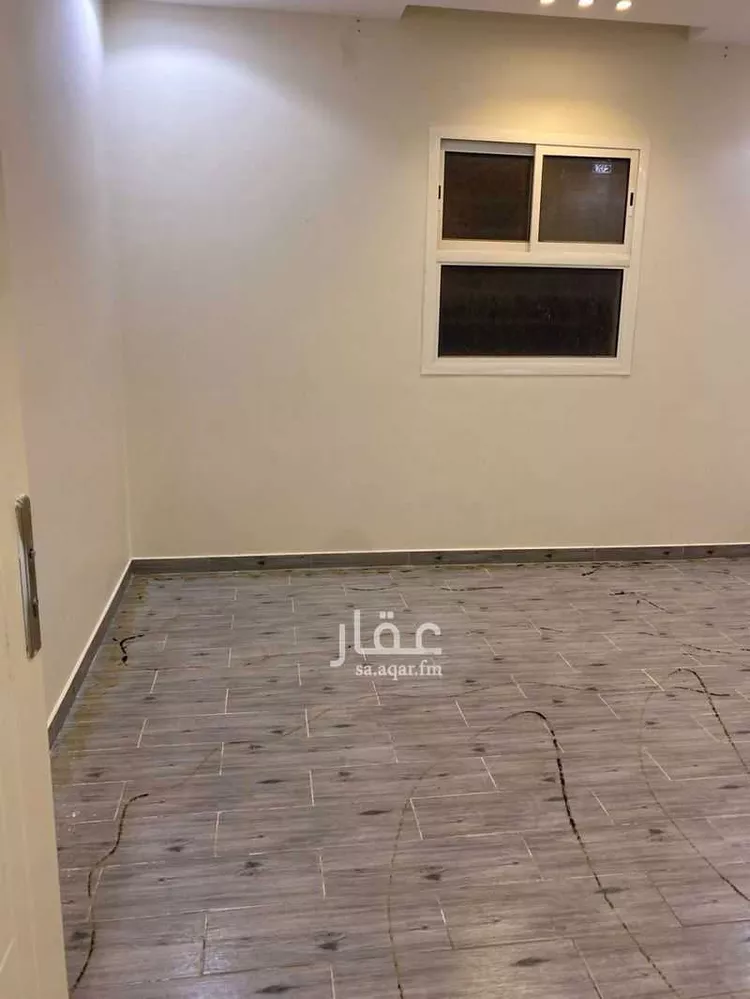 دور للبيع في شارع عاقل بن حبيب, حي عكاظ, مدينة الرياض, منطقة الرياض صورة 3