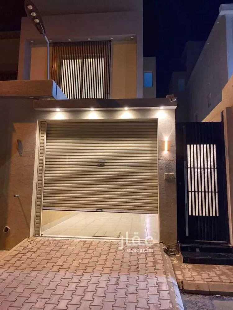 دور للبيع في شارع عاقل بن حبيب, حي عكاظ, مدينة الرياض, منطقة الرياض صورة 2