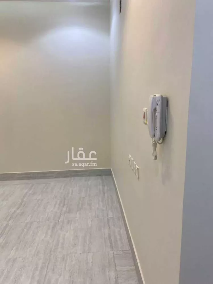دور للبيع في شارع عاقل بن حبيب, حي عكاظ, مدينة الرياض, منطقة الرياض صورة 5