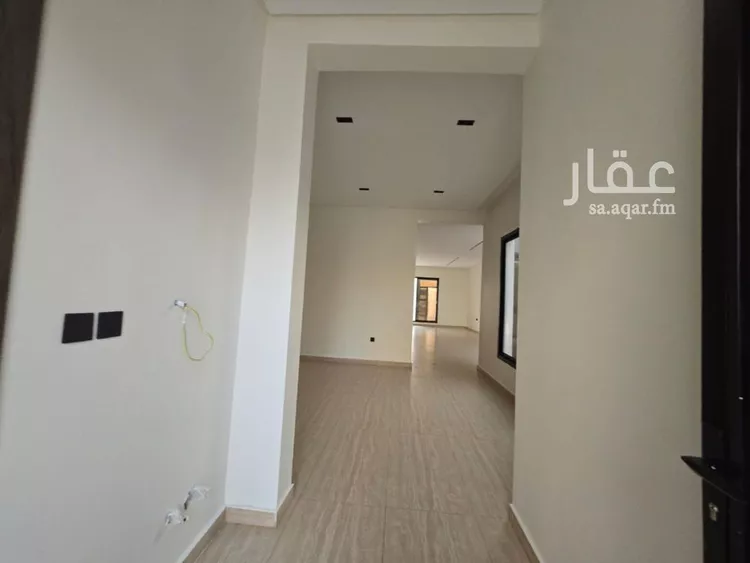 فيلا للبيع في شارع أبي السعود بن محمود, حي السويدي الغربي, مدينة الرياض, منطقة الرياض صورة 5