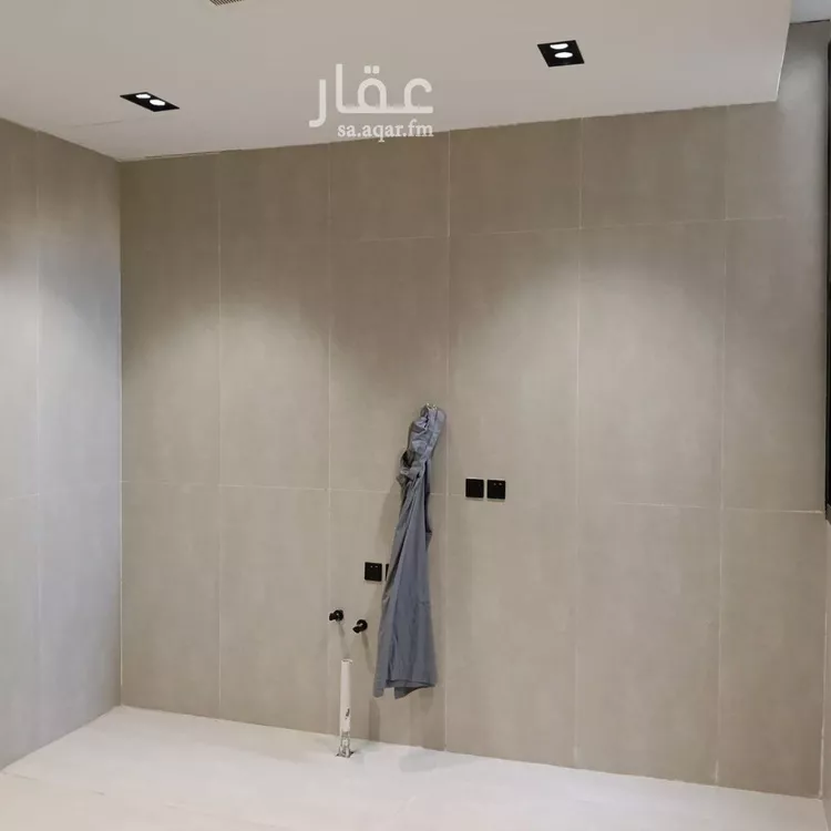 Floor for Sale in Riyadh Tuwaiq 12