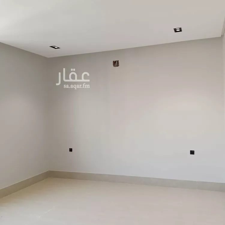 Floor for Sale in Riyadh Tuwaiq 13