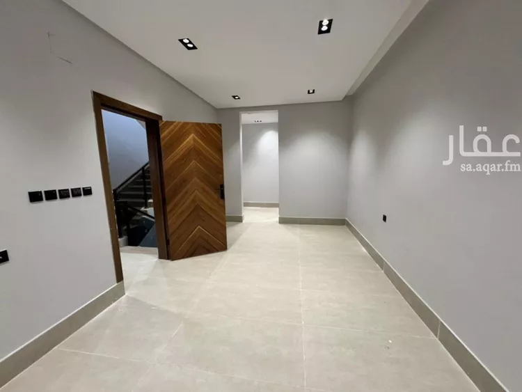Villa for Sale in Riyadh Okaz 9