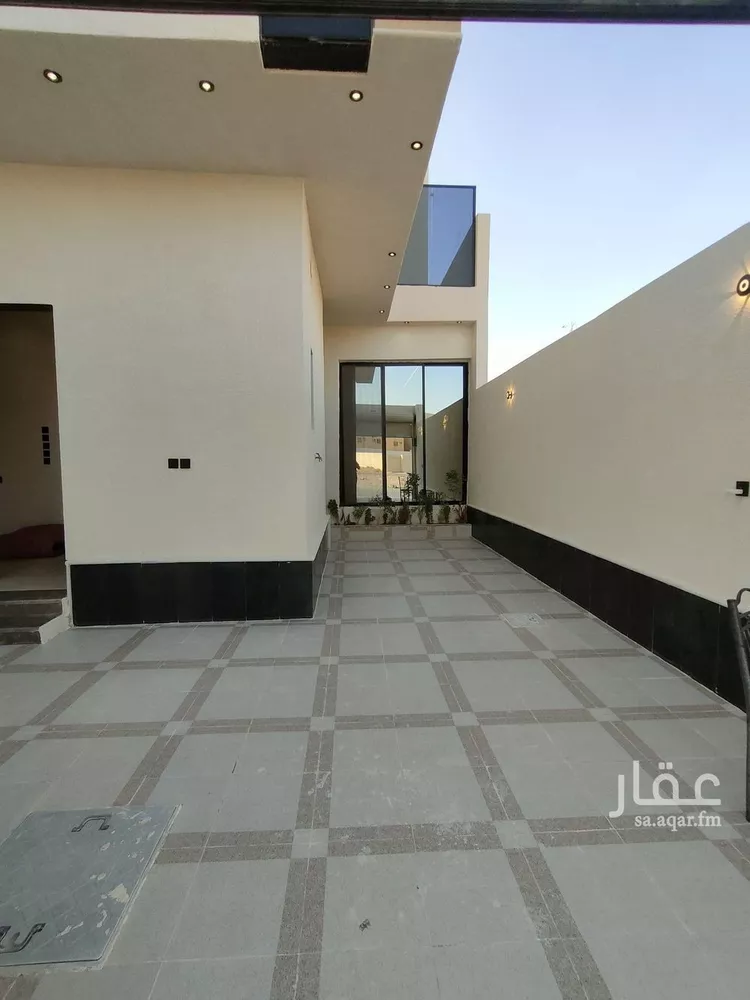 دور للبيع في شارع حسن بن عبدالوهاب, حي طويق, مدينة الرياض, منطقة الرياض صورة 3