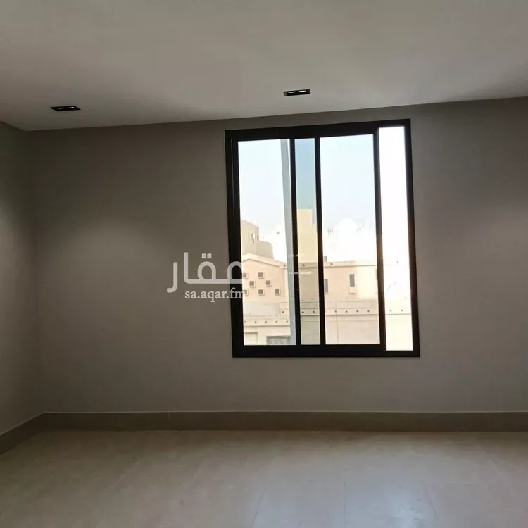 Floor for Sale in Riyadh Tuwaiq 17