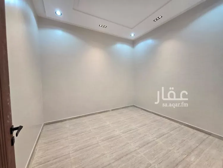 Floor for Sale in Riyadh Tuwaiq 14