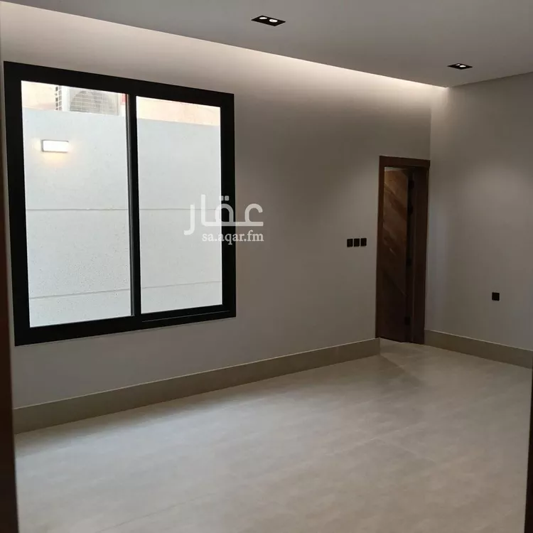 Floor for Sale in Riyadh Tuwaiq 17