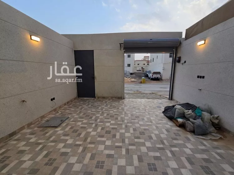 دور للبيع في شارع عبدالقادر الفاكهي, حي طويق, مدينة الرياض, منطقة الرياض صورة 3