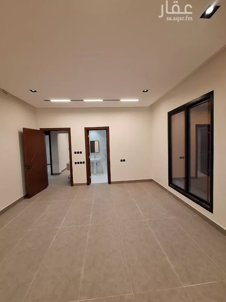 دور للبيع في شارع عبداللطيف المبارك, حي طويق, مدينة الرياض, منطقة الرياض صورة 4