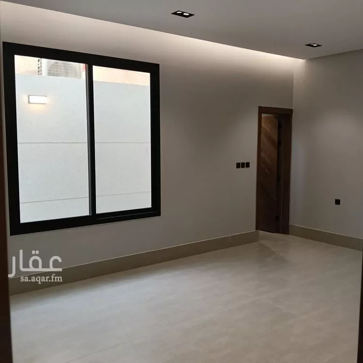 Floor for Sale in Riyadh Tuwaiq 10