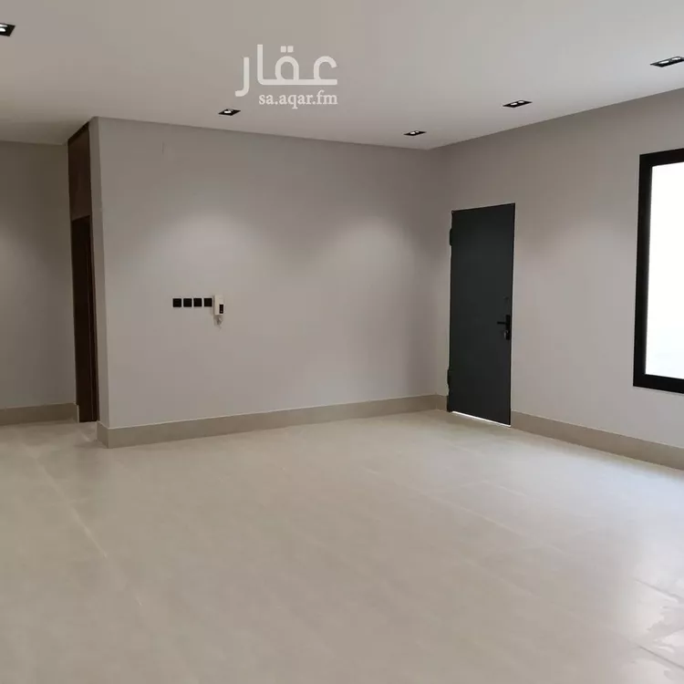 Floor for Sale in Riyadh Tuwaiq 11